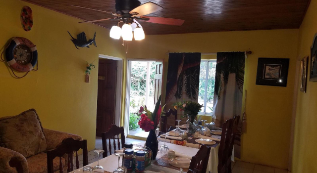 The Inn At Great Bay Treasure Beach Jamaica, Prenota Hotel Treasure Beach Saint Elizabeth