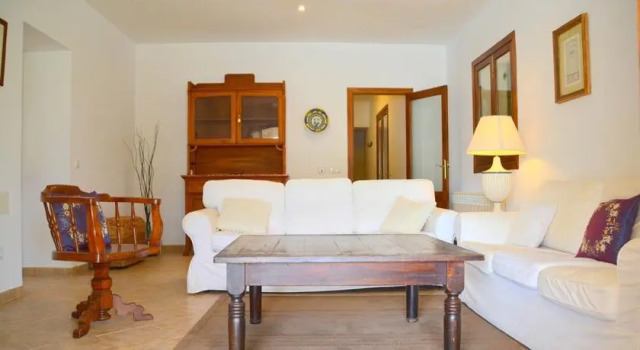 S Olivar, Book Apartment Campos 