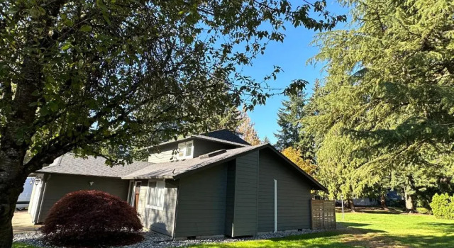 Коттедж Cozy and Quiet Family Home in Park Setting Near PDX