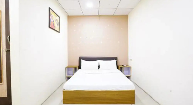 Fabhotel Infinity Rooms & Banquet, Rezervovat Hotel Hotely v Gujarat s parkováním, Parkování
