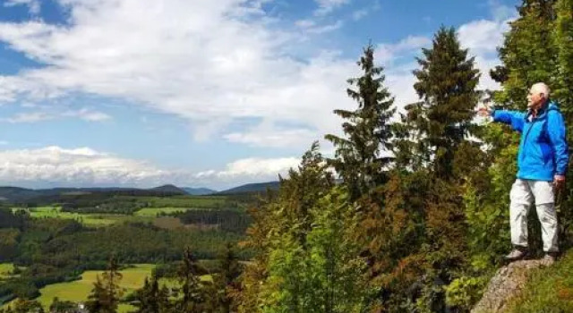 Haus Merian, Забронировать Отель Винтерберг Rothaar Mountains, рядом с Велопарк Винтерберг