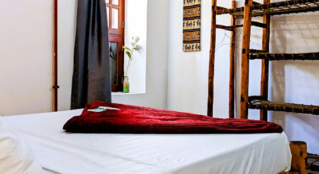 Апартаменты Charming Zanzibar Apartment Modern Comfort in Stone Town