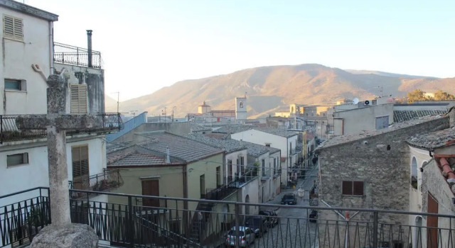 Affittacamere La Cartiera, Book Hotel Palazzo Adriano Sicily