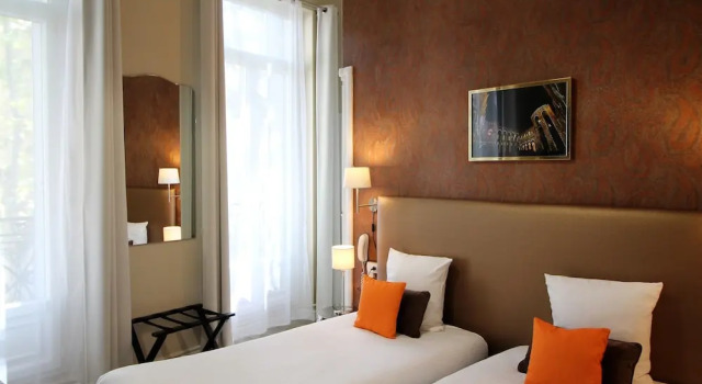 Двухместный номер Standard с балконом Régina Boutique Hotel