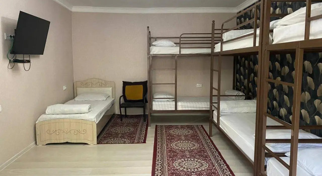 Residence Guest House, Varaa Matkakoti Osh Osh region