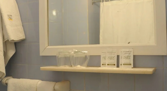 Трёхместный номер Standard c 1 комнатой Hotel Embajador