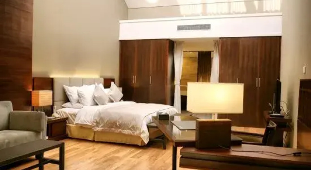 Люкс Tianjin Eagleland International Hotel