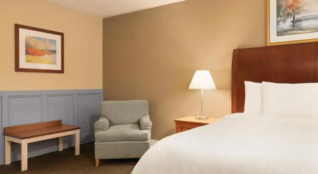 Двухместный номер Standard Travelodge by Wyndham Richmond Hill