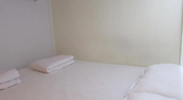 Pillow Talk Hostel