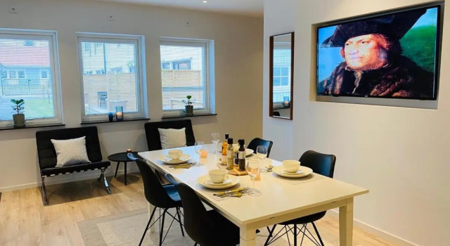 Люкс Easy Livin Apartment Hotel