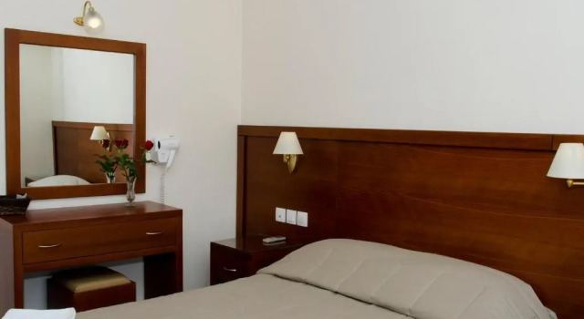 Четырёхместный номер Standard Hotel El Greco