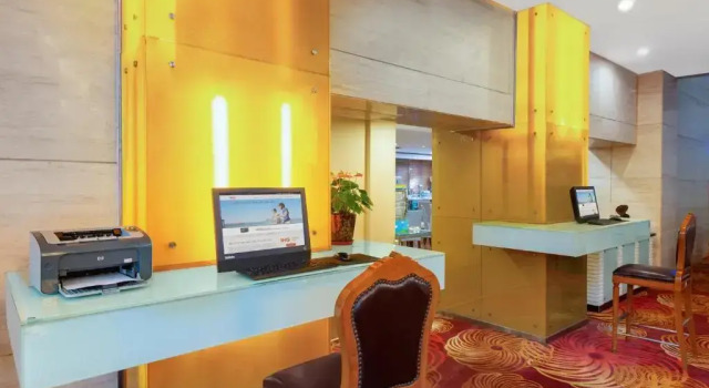 Holiday Inn Express Tianjin Airport, Book Hotel Billige hoteller i Tianjin Province