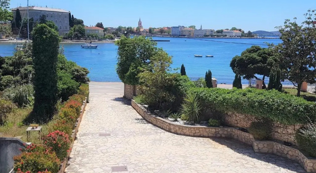 Апартаменты c 1 комнатой с балконом и с видом на море Villa Maestral Zadar