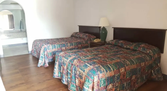 Номер Standard Cactus Inn and Suites