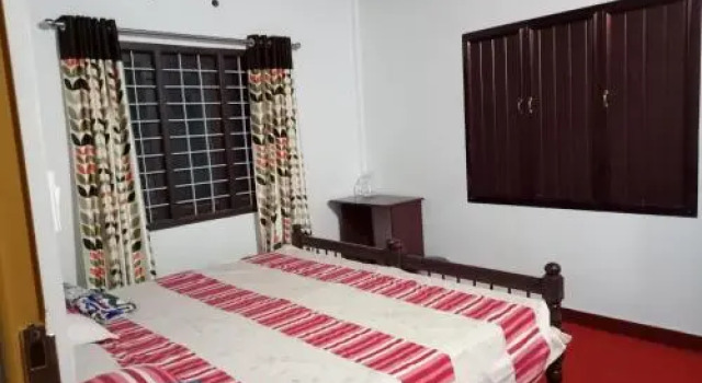 Shawn Dale Residency, Rezerwuj Hotel Ramakkalmedu Karnataka