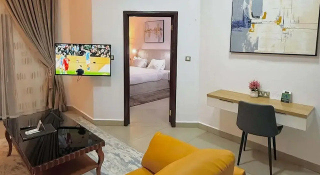 Апартаменты Economy Spiffy Apartment