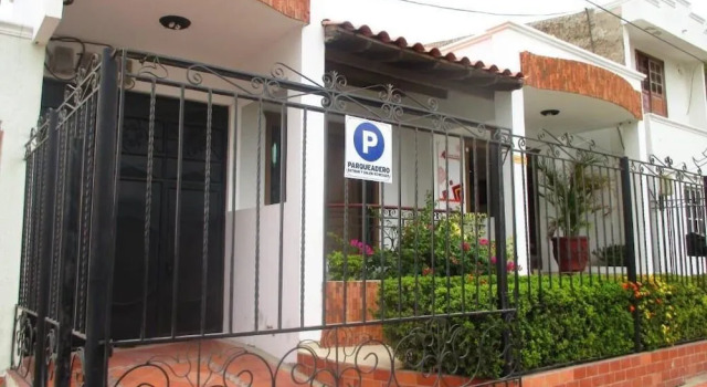 Hostal Santa Cecilia, Rezervovat Hotel Hotely v Guajira s parkováním, Parkování