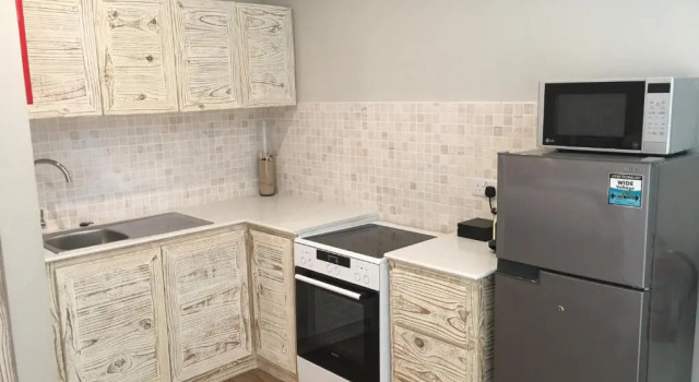Апартаменты Le Nautique Beachfront Apartments