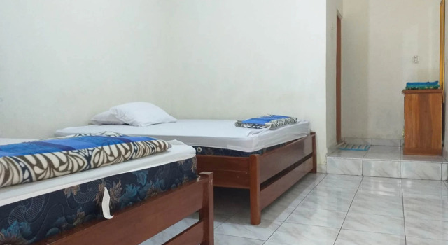 Standard Doppel Zimmer Jiddan Syariah RedPartner
