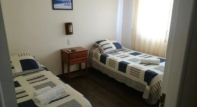 Четырёхместный номер Standard с балконом Hotel Viola