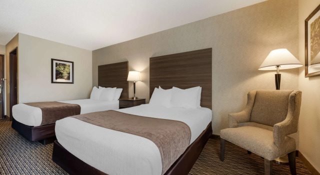 Standard Vierer Zimmer Best Western Spooner Riverplace