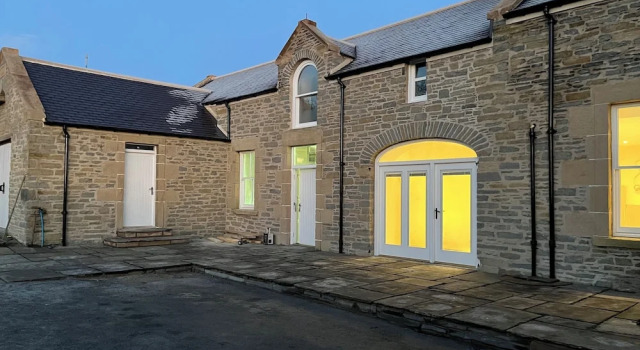 Grainbank Mews