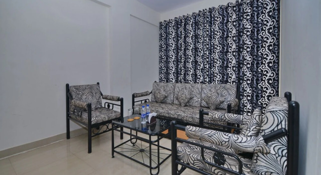 OYO 8140 Sea View Inn, Prenota Hotel South Goa Goa