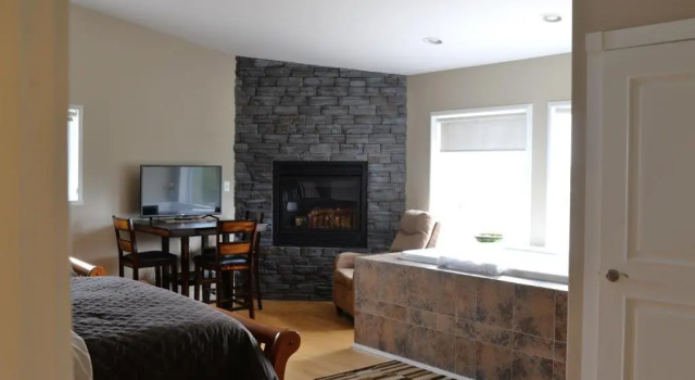 Номер Executive Pacific Rim Guest Lodge