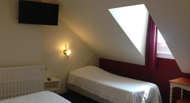 Трёхместный номер Standard Мансарда Hotel Rubenshof