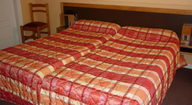 Двухместный номер Standard Citotel Les Vosges