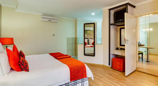 Люкс Executive с 2 комнатами Protea Hotel by Marriott Umfolozi River