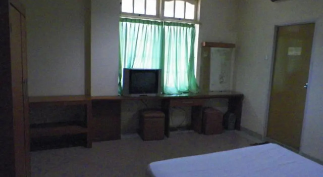 Hotel Lestari Permai, Prenota Hotel Makassar 