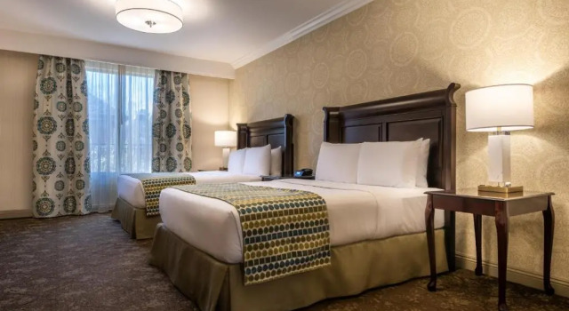 Четырёхместный номер Deluxe с видом на город Ayres Hotel Seal Beach - Cypress