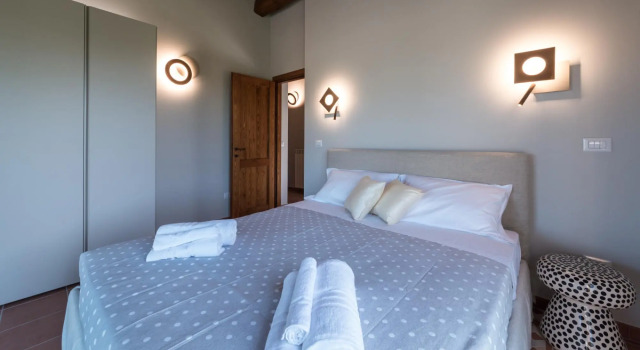 Borgo Da Monte 8 in Monteprandone, Rezervovat Hotel  