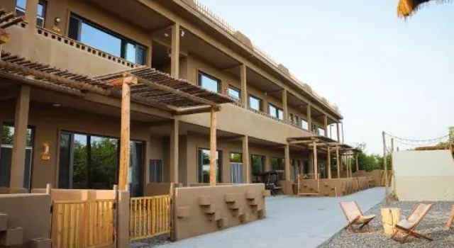 Zhongwei Mosha Xingye Homestay (Huanghe Shapotou)