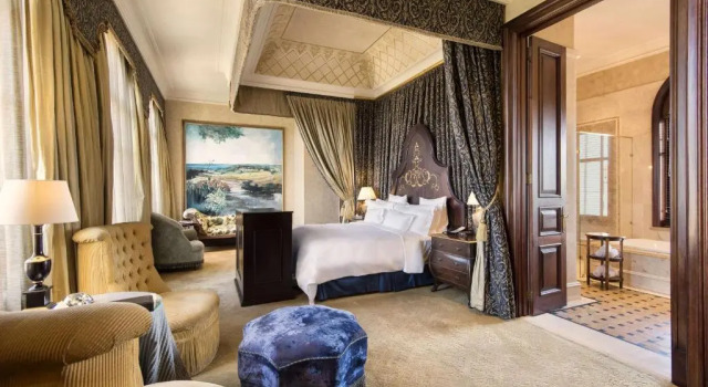 Номер Standard Пентхаус Palazzo Hotel