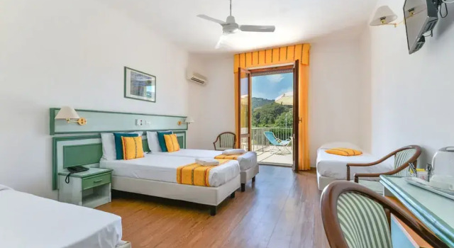 Hotel in Capoliveri with private beach, Rezervovat Hotel Hotely v Elba s parkováním, Parkování