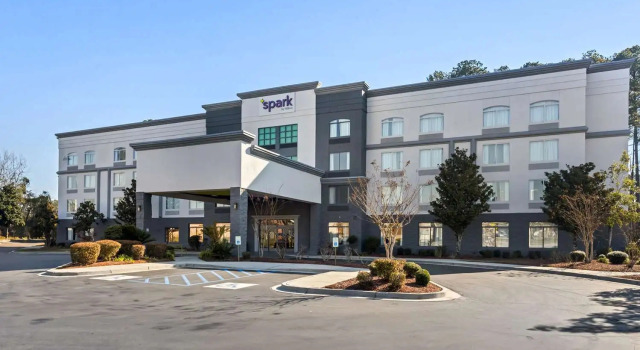 Best Western Plus North Savannah
