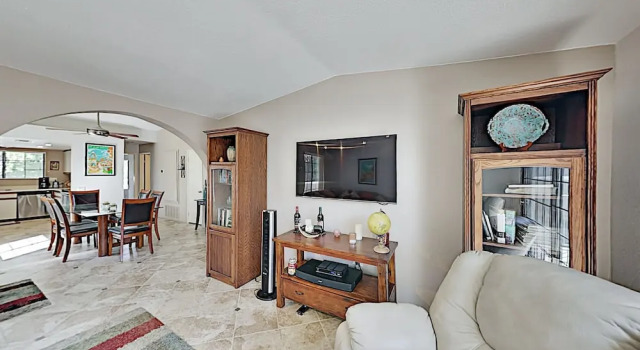 505sfe26 2 Bedroom Condo
