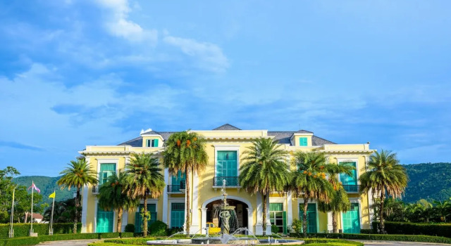 Полулюкс Chateau de Khaoyai Hotel & Resort