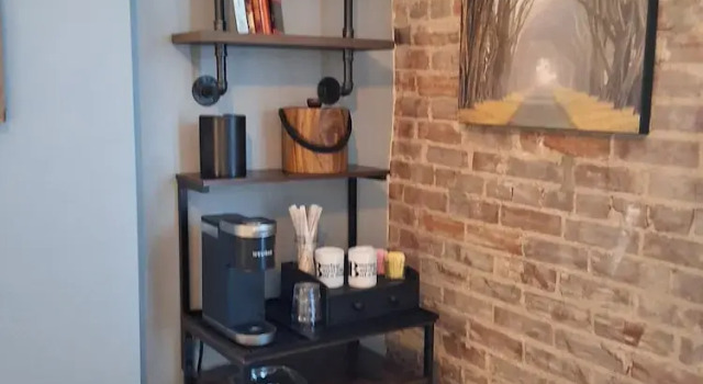 Люкс Classic Bourbon Barrel Inn Bed & Breakfast