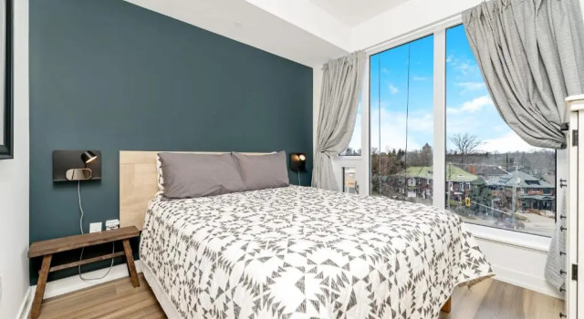 Stylish Downtown 1BR Condo - Superb Views, Varaa Hotelli Kitchener 
