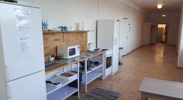 Трёхместный номер Standard EHE Hostel