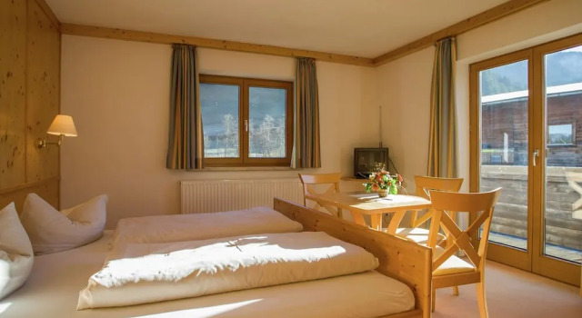 Refreshing Holiday Home With Balcony, Ski Storage, Garden