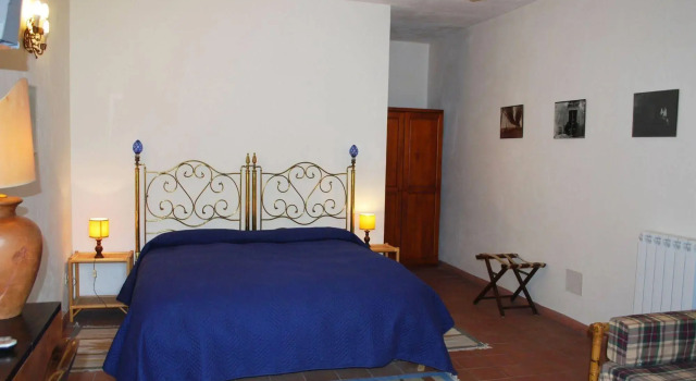 Case Zuccaro, Book Bed and Breakfast Hotels in Sicily with Parking, Parking