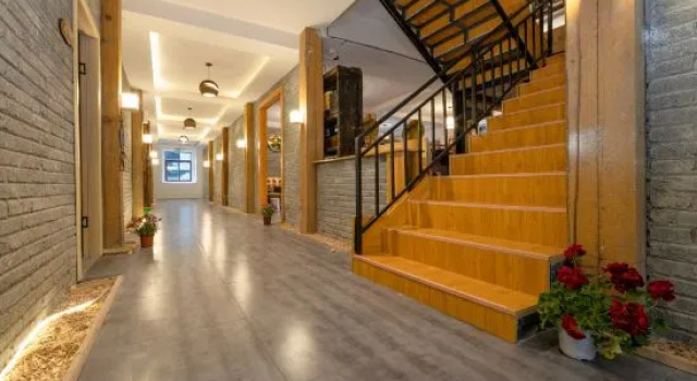 Xiqiao Yunchen Hotel (Daocheng Yading Scenic Area), Rezervasyon Otel Daocheng otoparklı oteller, Otopark