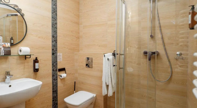Resort Strzelnica, Prenota Hotel Lubliniec Silesia