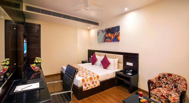 Номер Deluxe Clarks Inn Suites Katra
