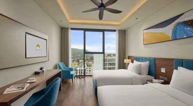 Двухместный номер Deluxe с видом на город The Watson Premium HaLong Hotel