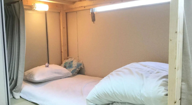 GUEST HOUSE Bs FiveⅡ, Забронировать Хостел Хостелы Осаки, рядом с Торговая улица Сэнничимэ Догуясудзи, Хостел